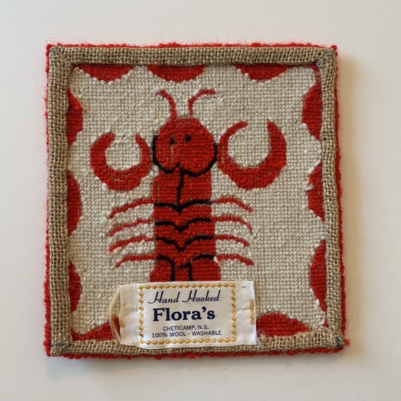 Vintage Rare OOAK Flora’s Hand Hooked Wool Lobster Trivet Wall Picture - Picture 2 of 3